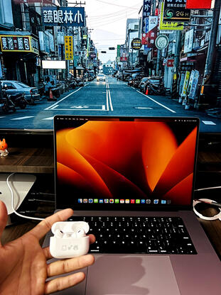 Macbook Pro M2 max